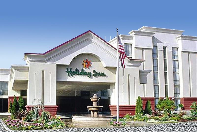 Wyndham Visalia Hotel Bagian luar foto